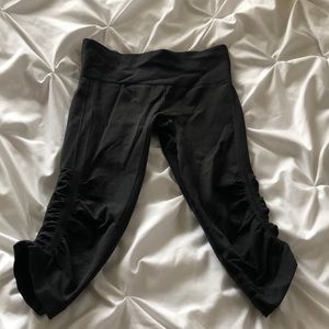 Lululemon grey yoga pants